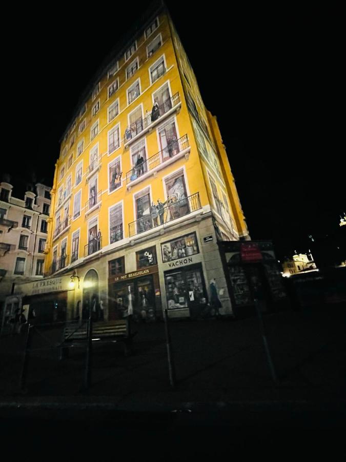 Apartamento Le Jardin Croix Roussien Lyon Exterior foto