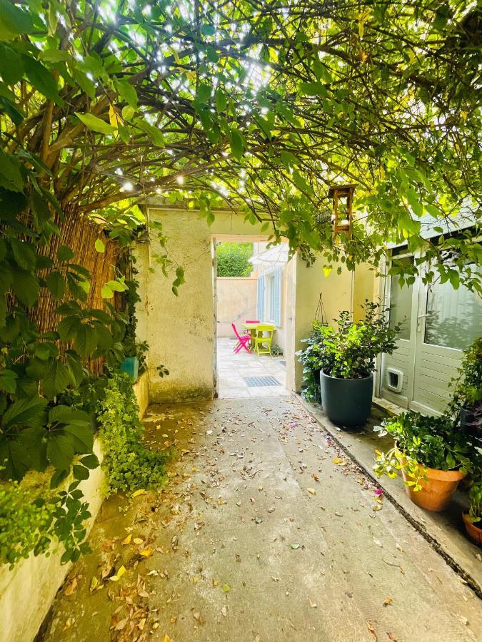 Apartamento Le Jardin Croix Roussien Lyon Exterior foto