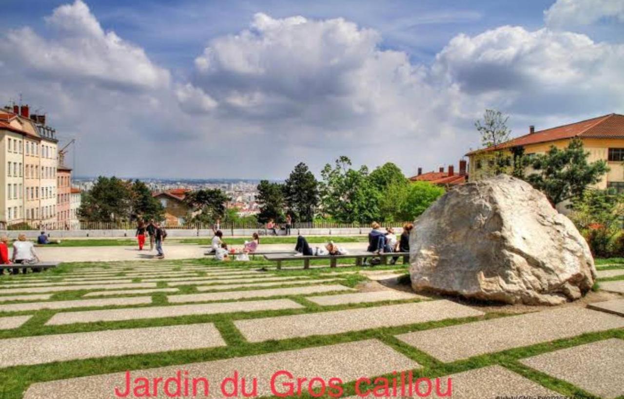 Apartamento Le Jardin Croix Roussien Lyon Exterior foto